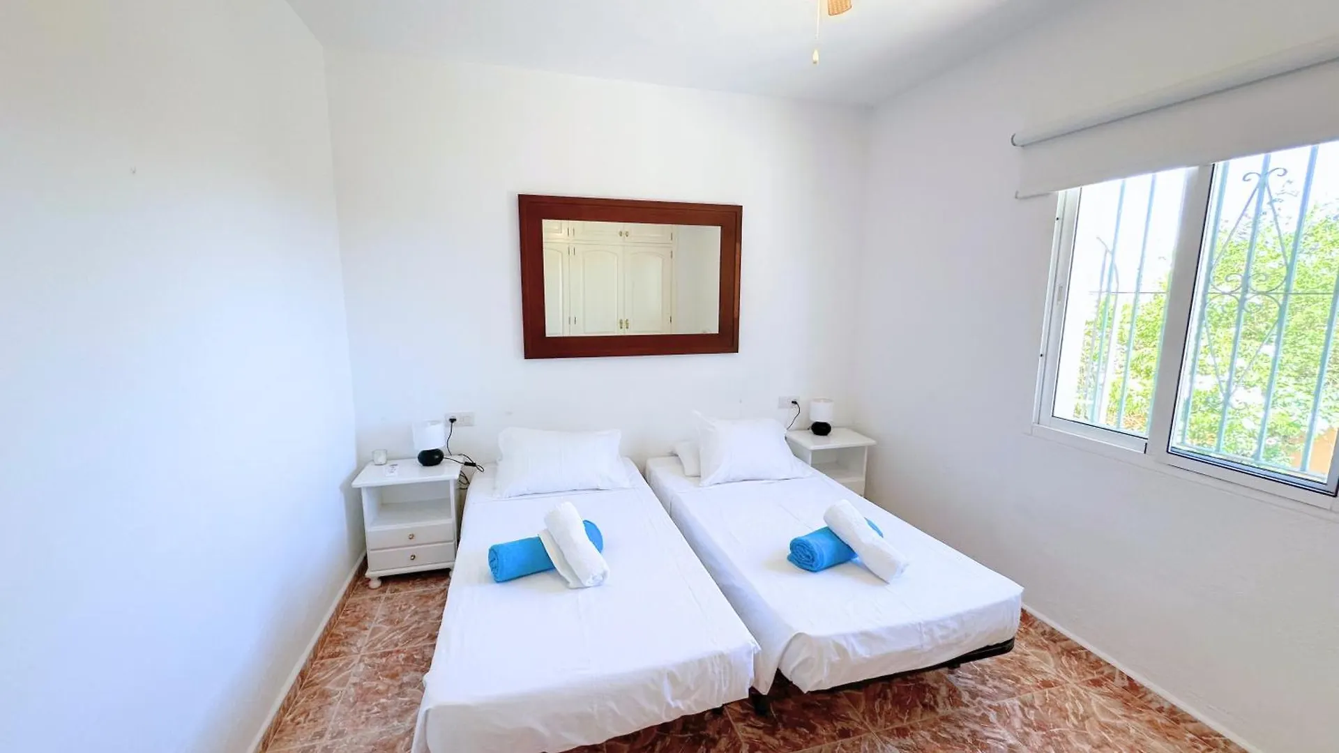 Casa Del Barco With Pool And Stunning Views Villa Guaro Spain