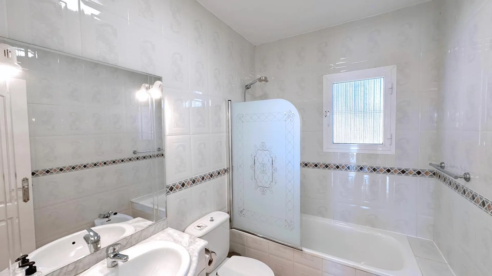 Casa Del Barco With Pool And Stunning Views Villa Guaro