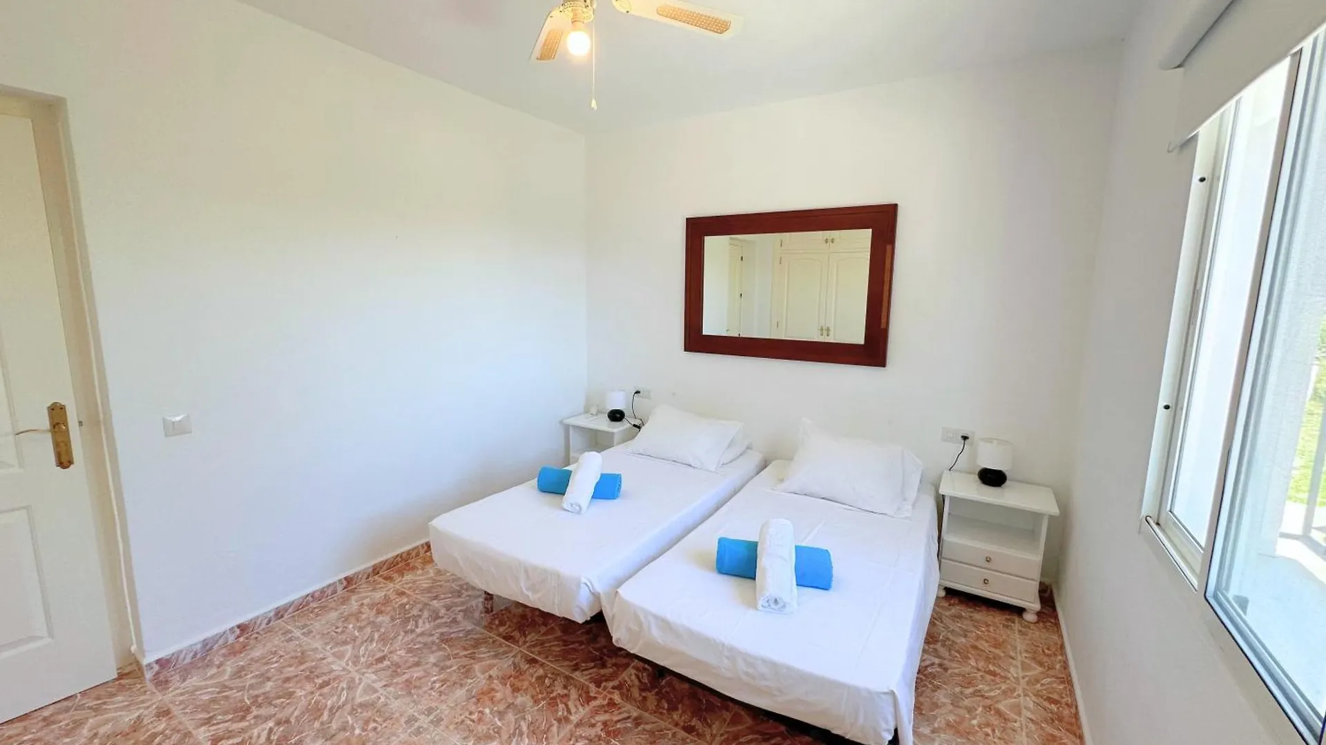 Casa Del Barco With Pool And Stunning Views Villa Guaro 0*,  Spain