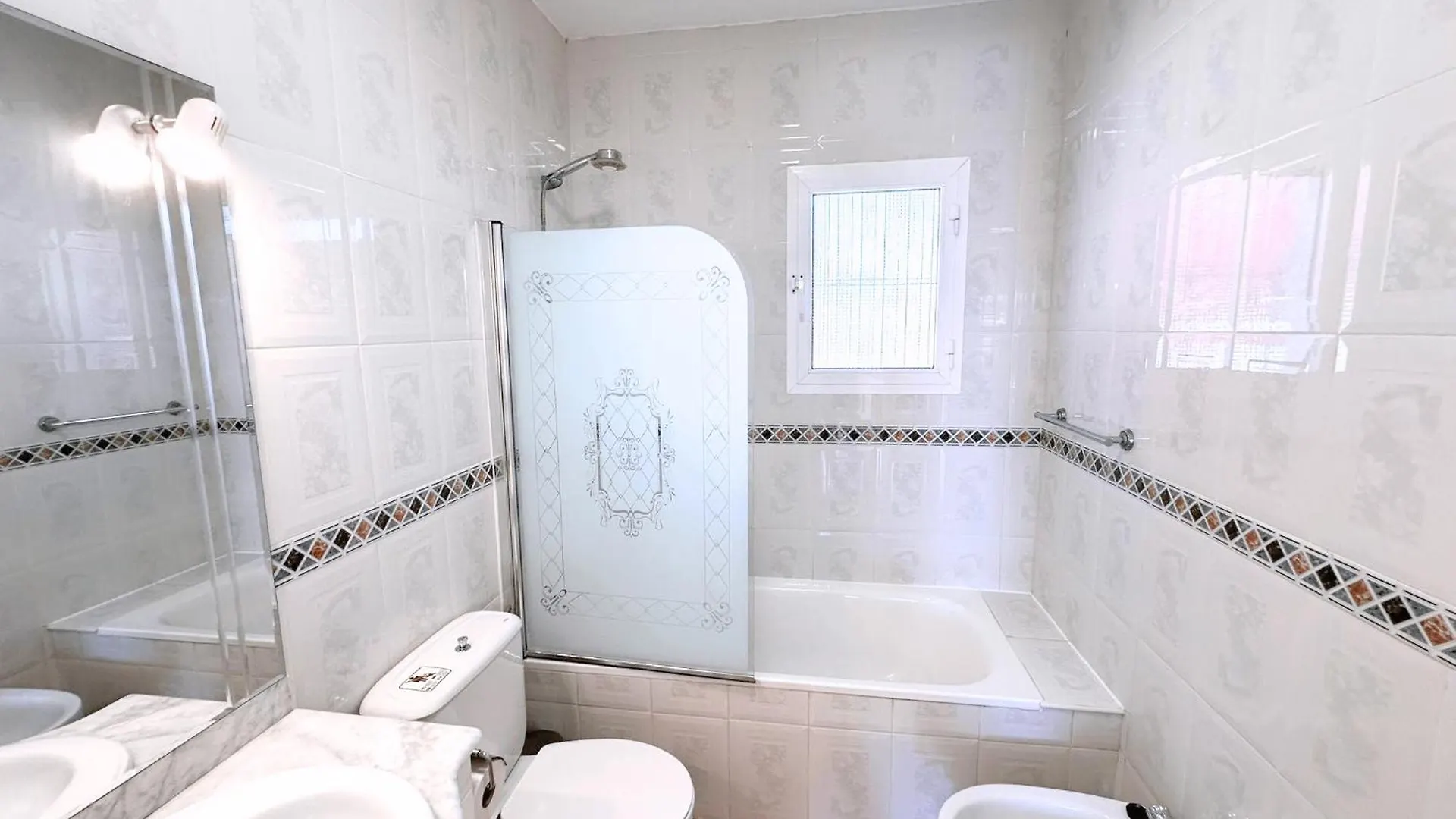 Casa Del Barco With Pool And Stunning Views Villa Guaro 0*,